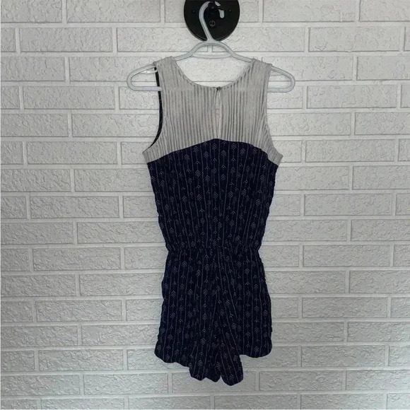 Orb  Romper - Picture 2 of 4